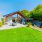 CORNWALL LUXURIOUS UNIQUE New Build PALMA VILLA# 4miles EDEN PROJECT, BEACH & HARBOUR # Private Location, Encllosed Garden with View, Underfloor Heating, Coffee Machine# Walking-Cycling Path, Pet Friendly - St Austell