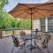 Luxury Estate Private Hot Tub and Pickleball Court