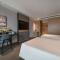 Atour Hotel Wuxi New District Nanchan Temple Scenic Area