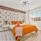 Hot Tub, Games, King Bed, Fire Pit, BBQ Grill, minutes from National Park and Views - Joshua Tree