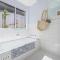 Lighthouse Vaccay - family beach house with pool