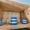 Knocker Cottage is a 3 bedroom made up of 1 double bedroom and 2 small double bedrooms in small village 10 min to beaches - Camborne