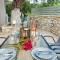 Spiros cottage by Alegria apartments