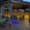 Blue Room By The Gables - Miami