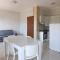 Nice Apartment In Marina Di Strongoli With 2 Bedrooms And Wifi