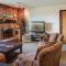 Bear Claw 414 - Ski-in Ski-out Condo!