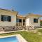 BmyGuest - Lagoa Beach & Pool Villa