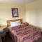 All Star Inn & Suites