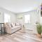 318 E Youngs Ave Unit 8 Salty Shore Retreat Idyllic Studio by the Sea - وايلدوود