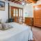 Lovely Home In Casole Delsa