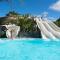 Mobil home confort XL,camping la pommeraie, piscine et océan, concarneau et pont aven