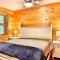 Adirondack Mountain Cabin with Hot Tub, Near Whiteface, Lake Placid, Fire Pit, Game Rm - Jay