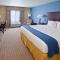 Holiday Inn Express Hotel & Suites Shelbyville, an IHG Hotel