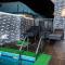 NIFEWAT APARTMENT,Dijon studio apartment with pool,WiFi, gym,Netflix and sit out area