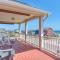 40 East Peach Bound by Oak Island Accommodations - أوك آيلاند