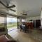 Casa Felipe, lake view-cottage