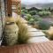 Vino and Views - Bannockburn Holiday Home - Cromwell
