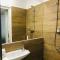 Central Petit Room