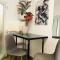 Central Petit Room