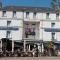 Hotel De Lunivers