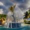 Cabin Style Pool Home w/ Guesthouse! Sleeps 10! - Stuart