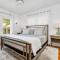 Cabin Style Pool Home w/ Guesthouse! Sleeps 10!