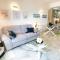 Skol 438 Super One-bedroom Apartment with Sea Views