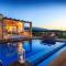 Villa Asteriskos