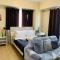 Two Palm Tree Villas Condominium - Studio 8th FL with Balcony - Across Terminal 3 Airport - مانيلا