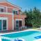 Danae Villas - 100m from beach, by ZanteWize