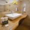 Hotel Golden Haveli