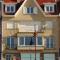 Apartment on Zeedijk with Sea View