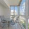 White 1-Bedroom Apartment By Mackenzie Beach