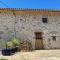 Spacious 1 bed home with shared pool - Champagnac-la-Rivière
