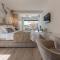 Villa N Drage
