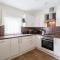 Oxheys House - 5 Bedrooms Contractors Parking
