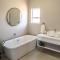 Summer PALACE Guesthouse - Bloemfontein