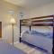 Seaside Heights Condo with Deck Walk to Boardwalk! - سيسايد هايتس