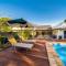 Ninderry Manor-Spectacular Hinterland retreat