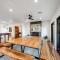 Ninderry Manor-Spectacular Hinterland retreat