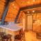A-Frame Delight - A cute little cabin and stones throw away from Big Bear Snow Play - مدينة بيغ بير