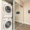 Luxury 1BR Condo - King Bed - Stunning City Views