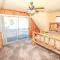 Village Hideaway - Perfectly cozy cabin with a beautiful location, walking distance to everything! - بيغ بير لاكي