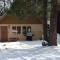 Twin Bear - Cozy and convenient, relaxing cabin with a nice fenced yard and a BBQ - 舒格洛夫