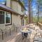 Boulder Bear - Modern mountain home in a desirable area of Big Bear with peek-a-boo lake views