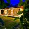 Annas cottage house