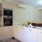 Angelo Apartment 4 karavomylos