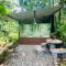 YEJOS Jungle Lodge