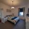 Plymouth Professionals Apartment