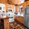 The Cuddle Inn - True feeling of a great cabin! Beautiful and homey! Walking distance to the lake! - بيغ بير لاكي
